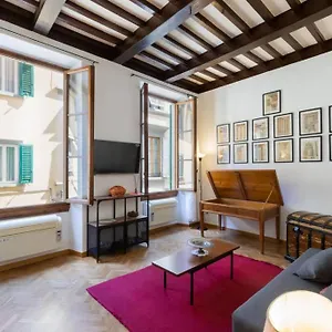 Il Vecchio Baule - Santa Maria Novella Apartment