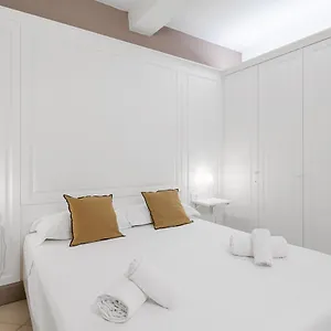Mercato Modern Flat Apartment
