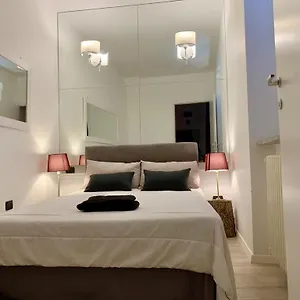 https://milano-moscova-appartamento-incantevole.it-lombardy.com