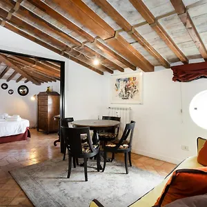 Frattina Apartment Rome